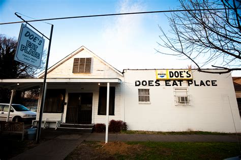 Doe's Eat Place — Mississippi Delta Top 40