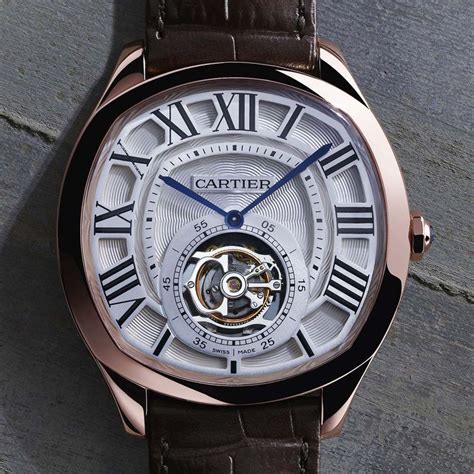 Photo - Drive de Cartier | Cartier watch, Luxury watches for men ...