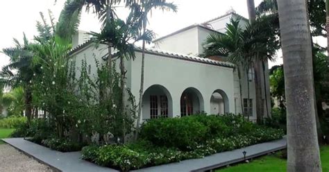 Exclusive: Inside Notorious Gangster Al Capone's South Florida Mansion - CBS Miami