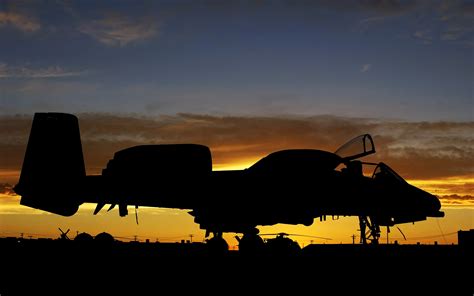 Fairchild A 10 Thunderbolt II, Aircraft, Military aircraft, Silhouette ...