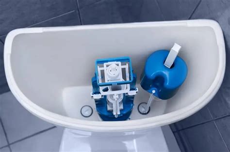 Which Toilet Flushing System Do You Need? - The Portland Loo