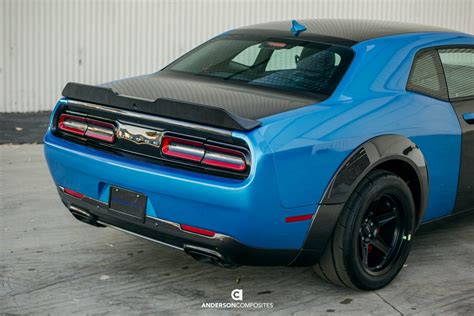 Challenger Type-SA Carbon Fiber Rear Spoiler - SHOPHELLCAT