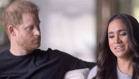 Meghan Markle wrote Prince Harry book, says ‘text-messages’ theory – Pakistan and The World News