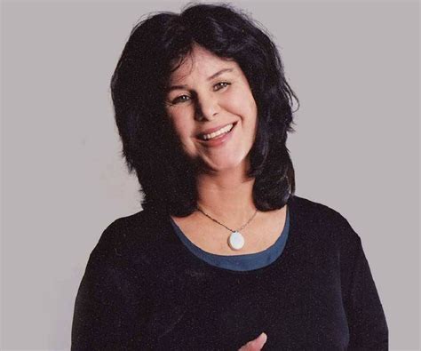 Mavis Leno Biography - Facts, Childhood, Family Life & Achievements