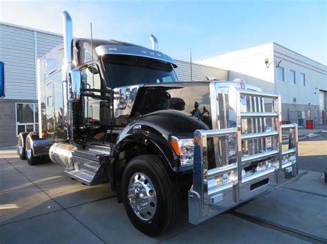 2023 Kenworth W990 (For Sale) | 76" Sleeper | #260700 * Stock