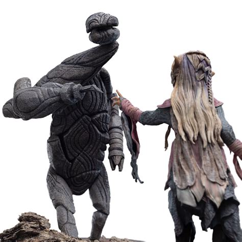 The Dark Crystal Lore 1:6 Scale Life-Size Polystone Statue