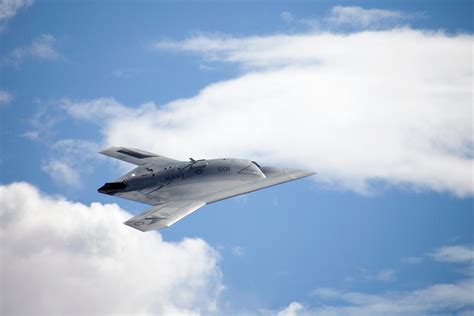 X-47B unmanned aircraft completes first major phase of flight-testing