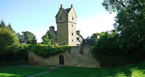 Mains Castle, Angus (Private residence) | Scottish castles, Iconic ...