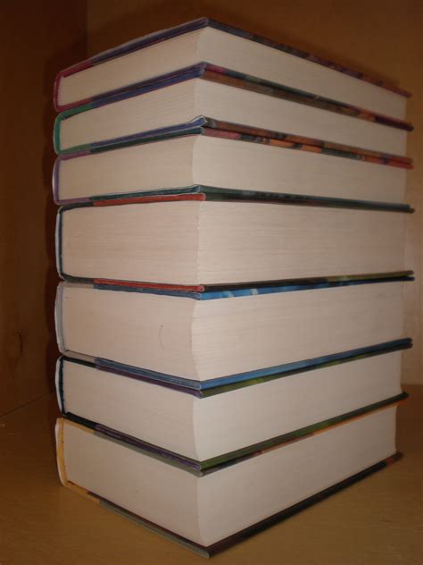 File:Harry Potter 1st USA ed. complete hardback set stacked diagonal.JPG - Wikimedia Commons