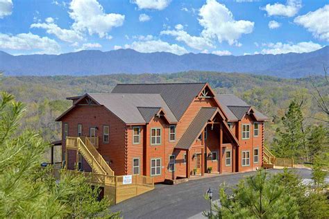 The 9 Best Great Smoky Mountains Cabin Rentals of 2021