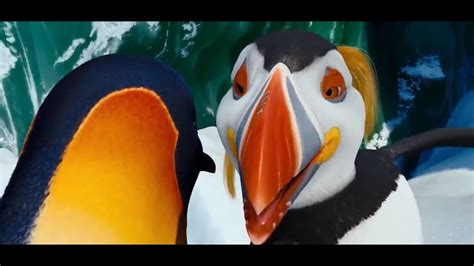 Happy Feet 2 - Sven gets fish for Gloria - YouTube