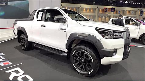 2023 Toyota HiLux Revo, Single Cab Truck, MT - YouTube