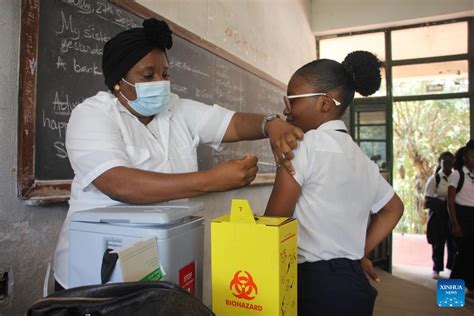 Mozambique starts to vaccinate adolescents against COVID-19-Xinhua