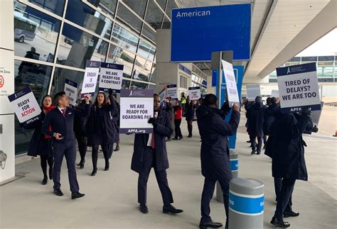 Flight Attendants & Pilots Picket American Airlines | News Talk WBAP-AM