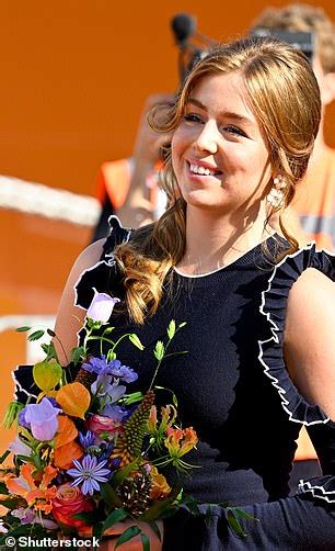 Princess Alexia's solo debut! Queen Máxima and King Willem-Alexander of the Netherlands ...