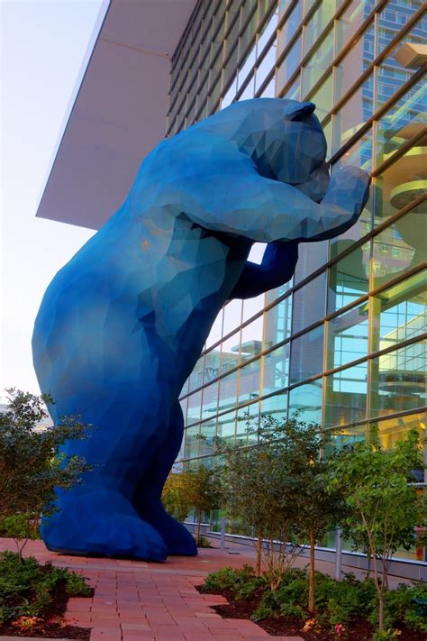 Pin by Jaime Lange on 5280 | Denver blue bear, Colorado, Bear sculptures