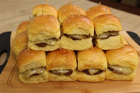 Mini Cheeseburger Sliders Recipe - Friend Cheap Menu