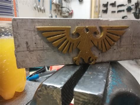 I made an Imperial Aquila : r/Warhammer40k