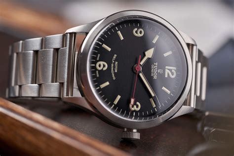 Tudor Ranger 41mm Review - Watch Clicker