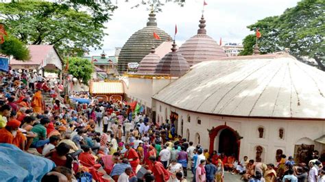 Devotees throng Kamakhya temple to witness annual Ambubachi Mela