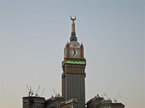 Abraj Al Bait Towers | Shadows Galore