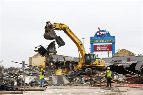 Music City Mall Restaurant - JR Lindamood Demolition