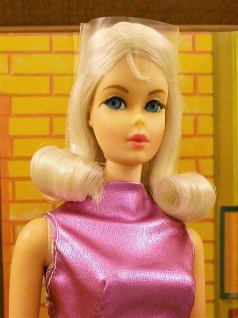 Twist and Turn Barbie 1970