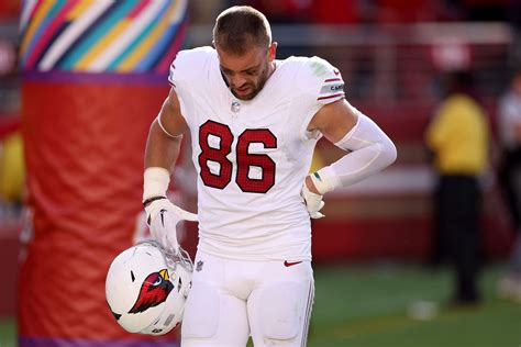 Will Zach Ertz play in 2023? Cardinals TE’s injury status explored