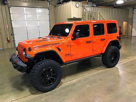 Help! . . can't . . . pick . . . color - Jeep Wrangler Forum