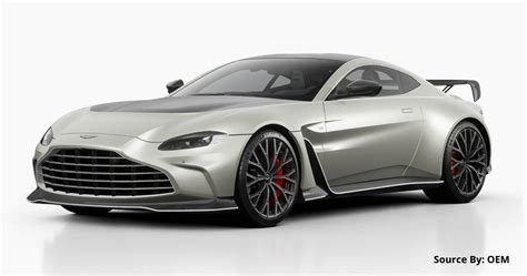 Driving the 2023 Aston Martin V12 Vantage