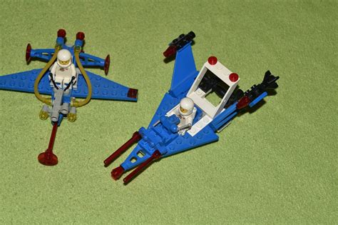 LEGO - classic space - 6846 + 2 more - Catawiki