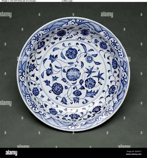 Ming dynasty blue and white hi-res stock photography and images - Alamy