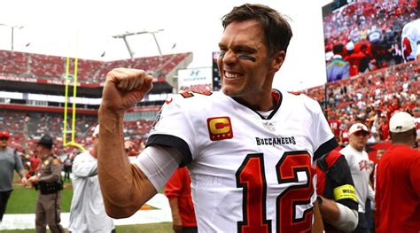 Buccaneers, Tom Brady could pay off big after rallying to make playoffs - Sports Illustrated