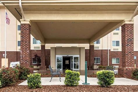 SLEEP INN & SUITES HUNTSVILLE NEAR U.S. SPACE & ROCKET CENTER $89 ($̶1̶1̶4̶) - Prices & Hotel ...