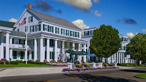 Lodging in Manchester, VT | Resort Vacations + Getaways | Equinox, A ...