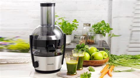 Best juicer 2024: including centrifugal and masticating blenders | T3