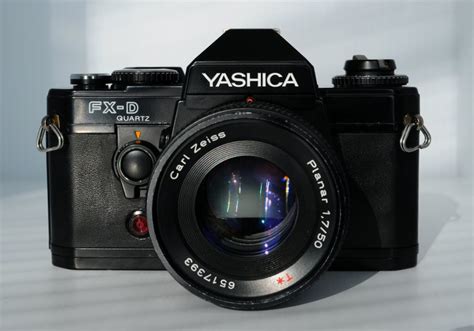 Contax 139/Yashica FX-D - 678 Vintage Cameras