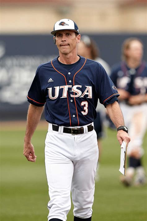 UTSA baseball to face Charlotte in Friday night elimination game