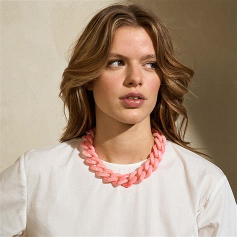 Flat Chain Necklace Neon Pink Marble - Vanessa Baroni