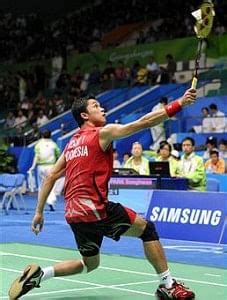 Badminton Basics: 2. Backhand Grip