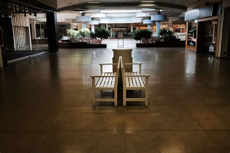 'Dead malls': Inside one man's mission to document the beauty of abandoned shopping centers ...