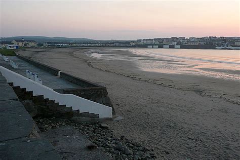 Kilkee Beach - County Clare | Ireland Beach Guide