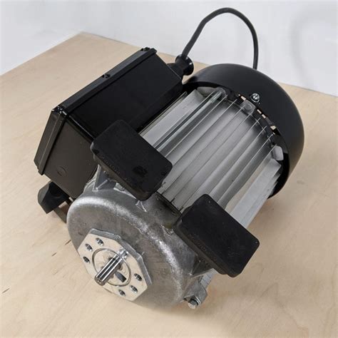 Motor for electric log splitters 2200 watt & 2300 watt | Forest Master