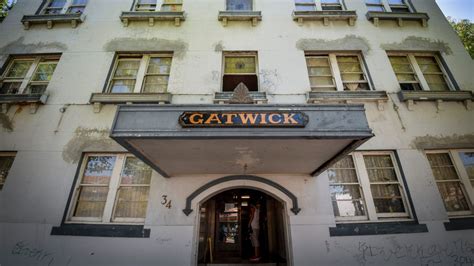 Channel Nine bought Gatwick Hotel for $5 million less than reported, records show