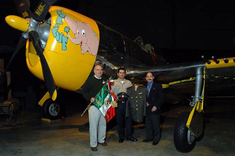 Museum receives artifact donation from Mexican air force > Air Force > Article Display