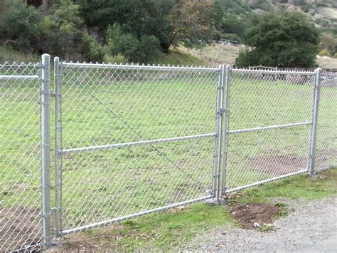 CHAINLINK DRIVEWAY GATES « Arbor Fence Inc | a Diamond Certified Company