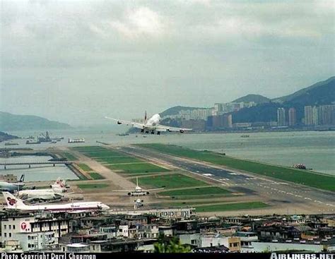 Flying into Old Hong Kong Airport Kai Tak Airport, Fuel Truck, British ...