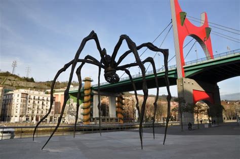 Maman (sculpture) - Bilbao / Bilbo