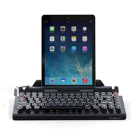 QwerkyWriter - Bluetooth Typewriter Keyboard