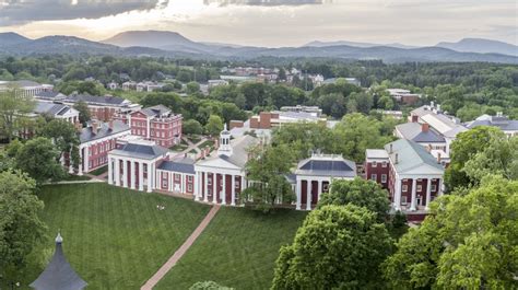 The Columns » W&L’s New Strategic Plan Focuses on Community, Curriculum ...